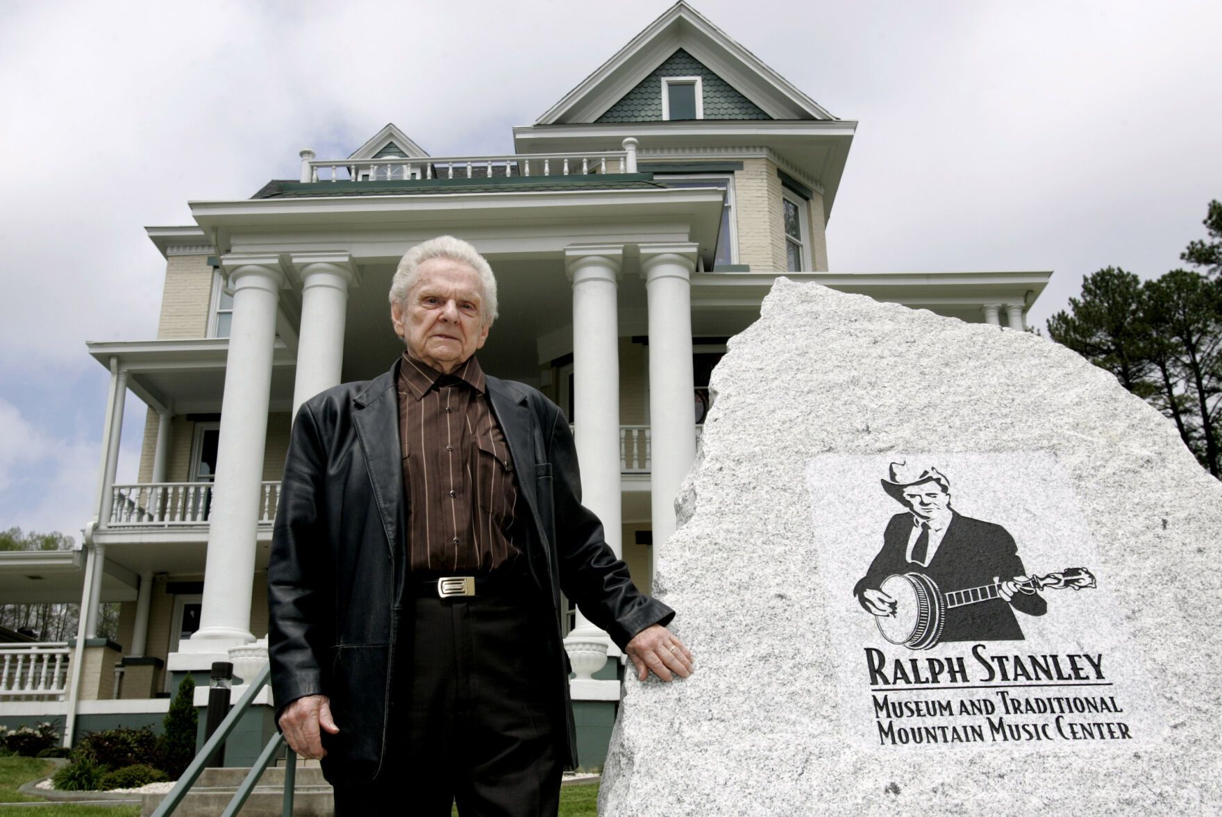 2016: Ralph Stanley